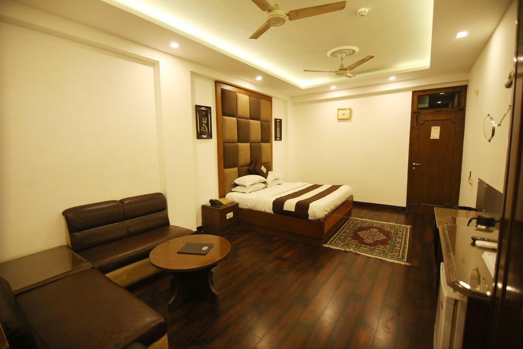 Hotel Parkway Deluxe Neu-Delhi Exterior foto