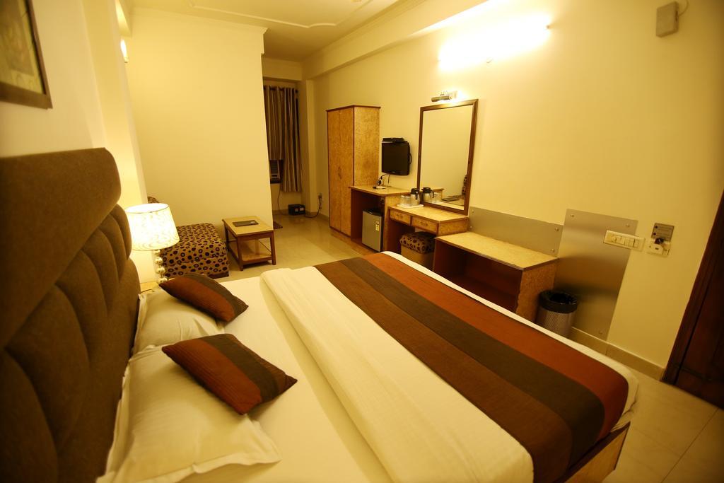 Hotel Parkway Deluxe Neu-Delhi Exterior foto